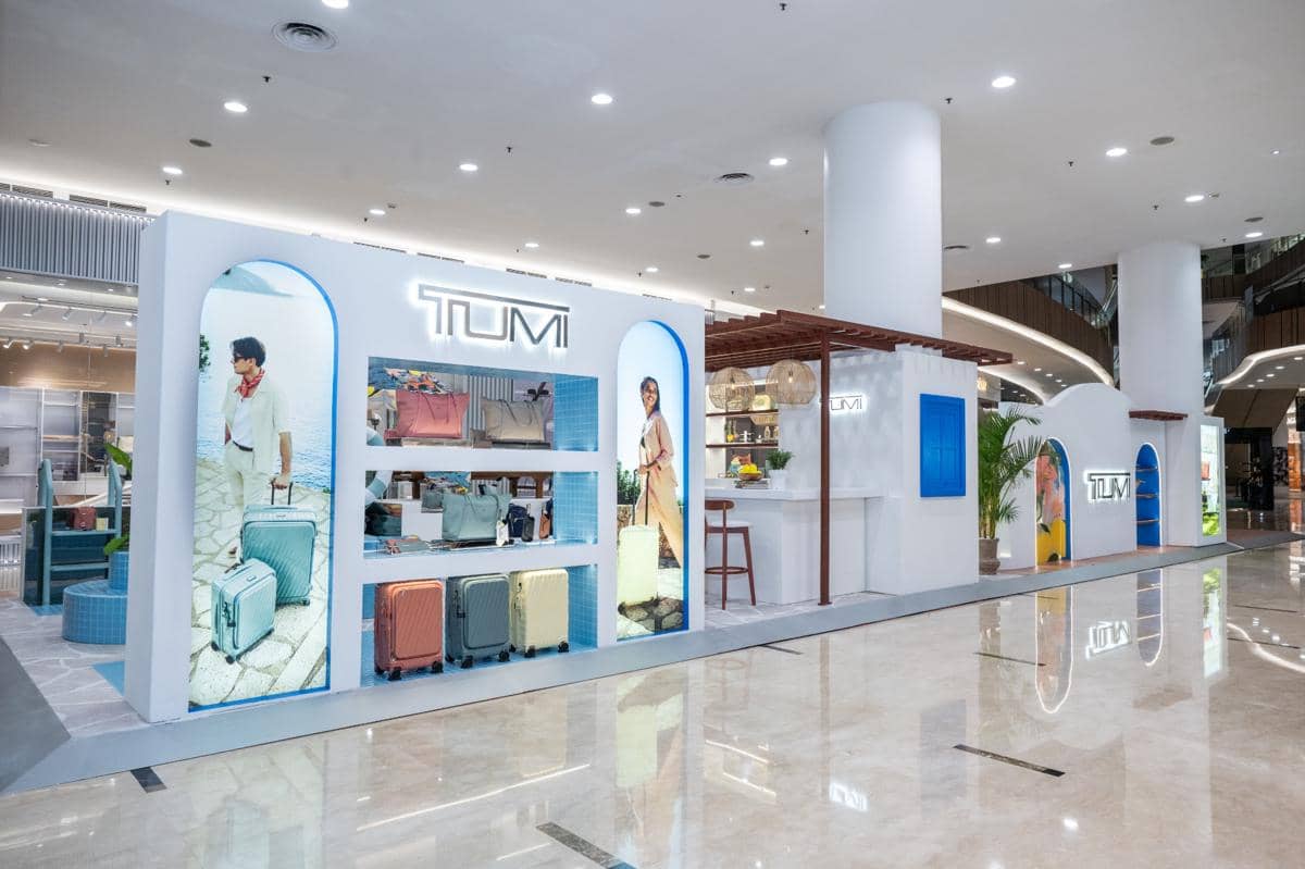 TUMI Mediterranean Escape Pop-Up_5.jpg