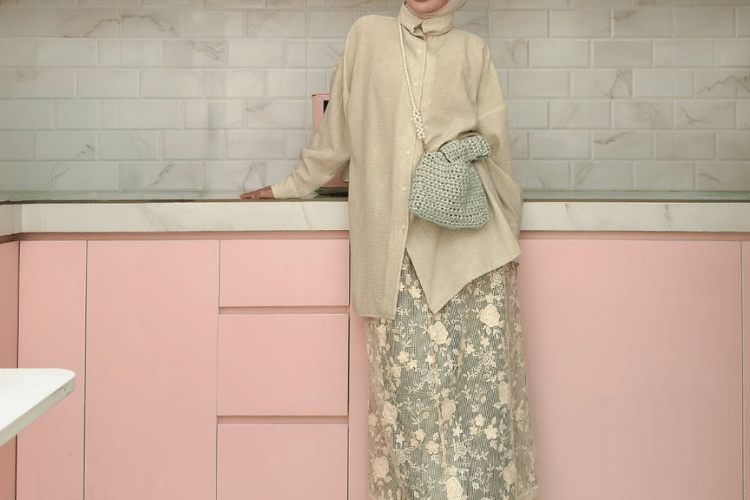 7 Ide Outfit Bukber Warna Pastel yang Fresh, Gaya Lembut yang Modis