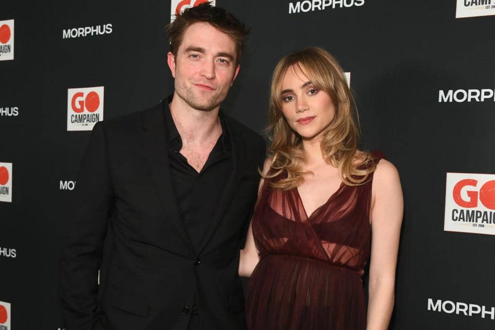 cr_3311x2454-240614100225-Robert_Pattinson_Suki_Waterhouse_GettyImages-1749410230.jpg