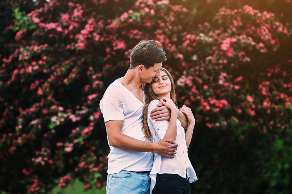 8 Hal Kecil yang Meningkatkan Chemistry dengan Pasangan