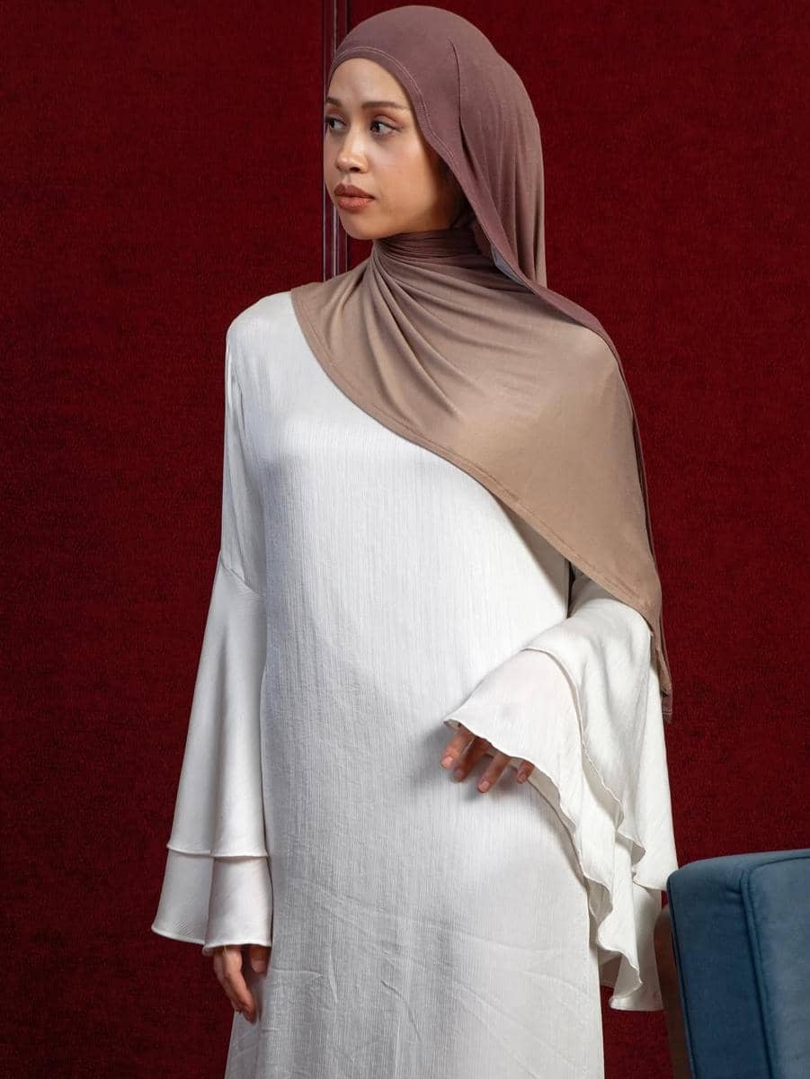 outfit Lebaran 2026 dengan pashmina viscose