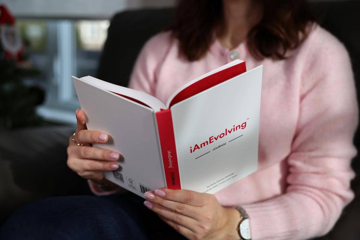 ilustrasi membaca buku