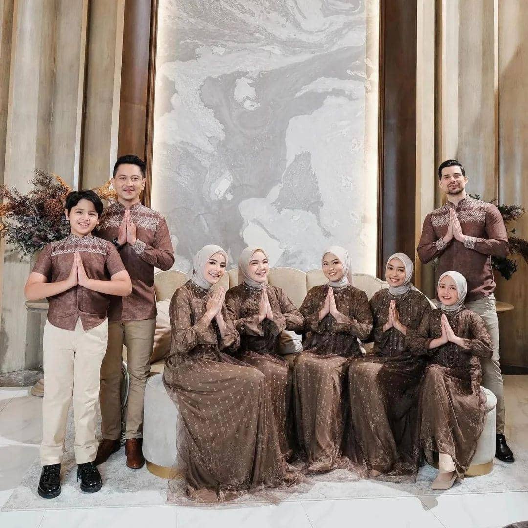 dress code halal bihalal