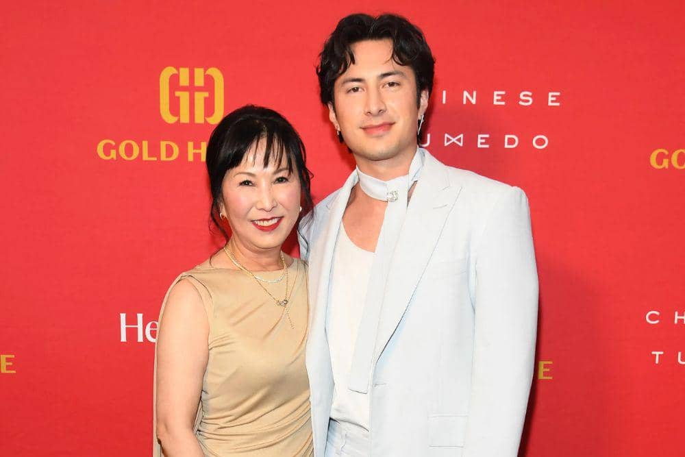 Hudson Williams dan ibu