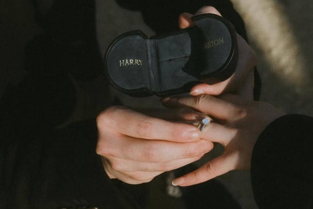 Gege Elisa Dilamar Kekasih