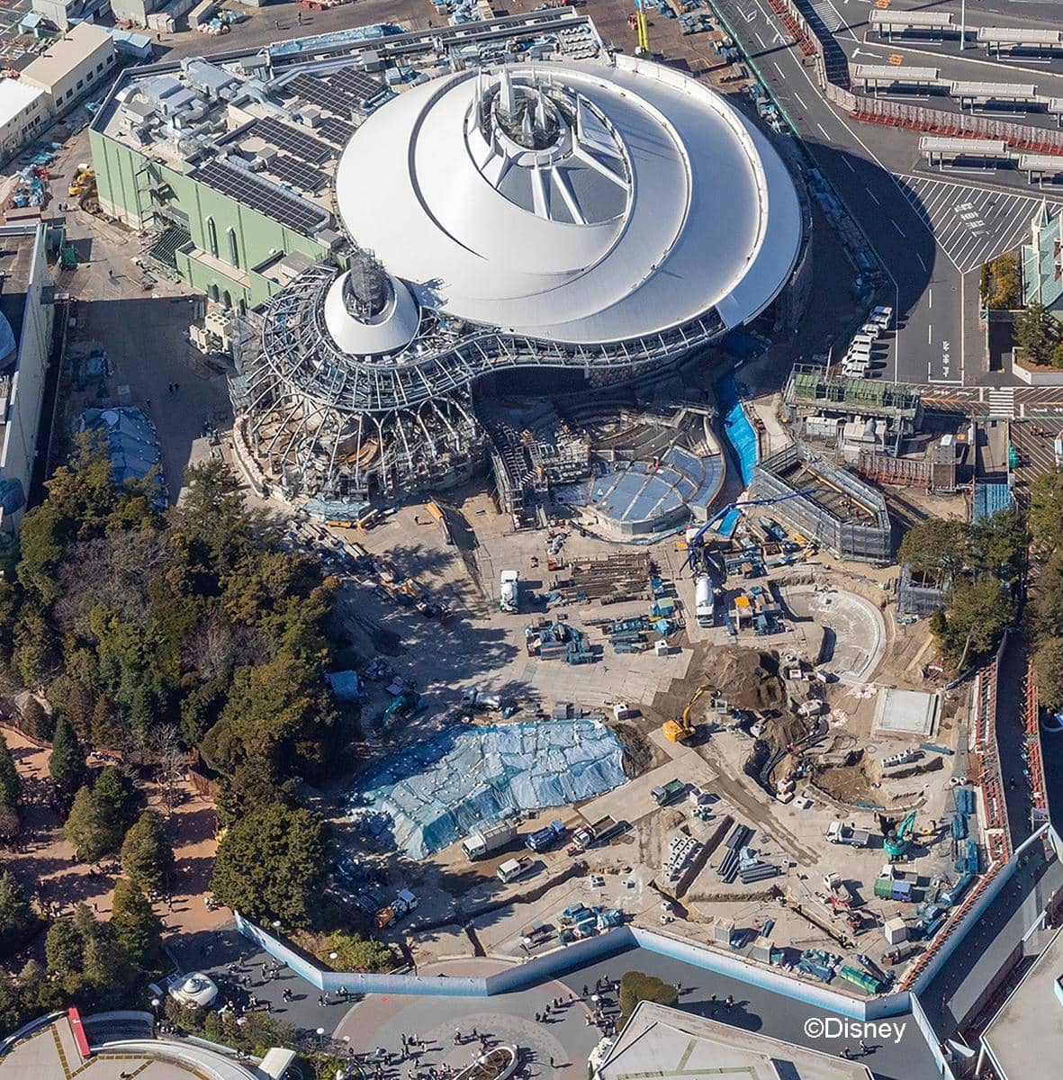 space-mountain-construction-aerial-tokyo-disneyland-1.jpeg