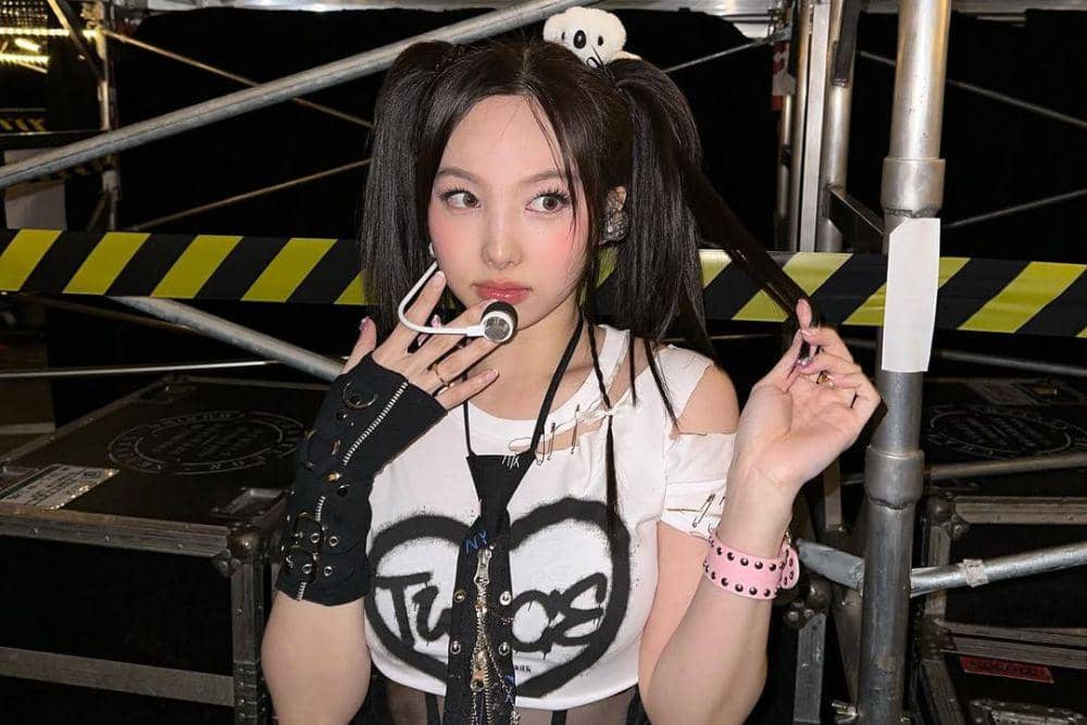 Intip Ponytail Look a la Nayeon 'TWICE' yang Fresh dan Youthful