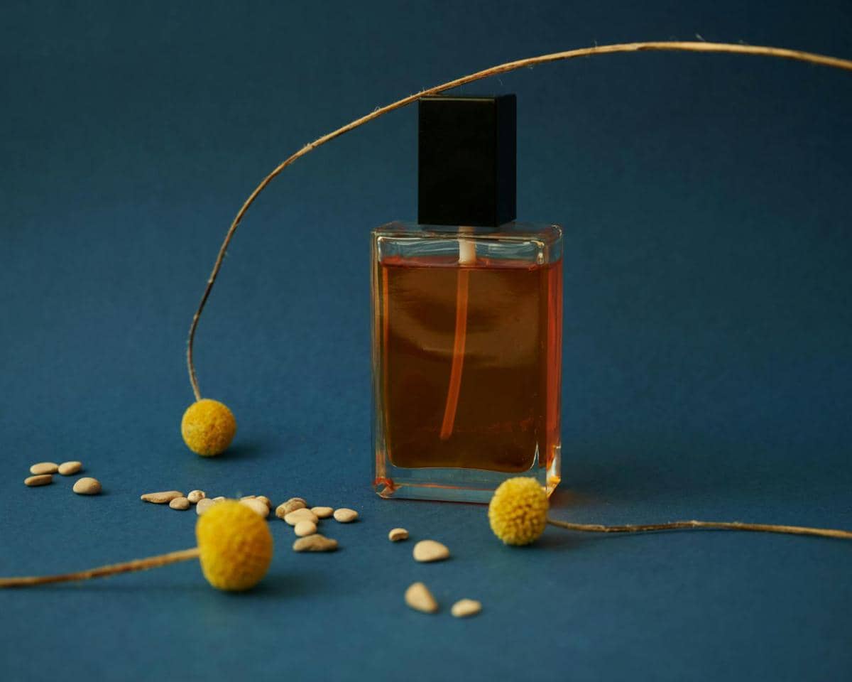 wangi parfum akasia seperti apa