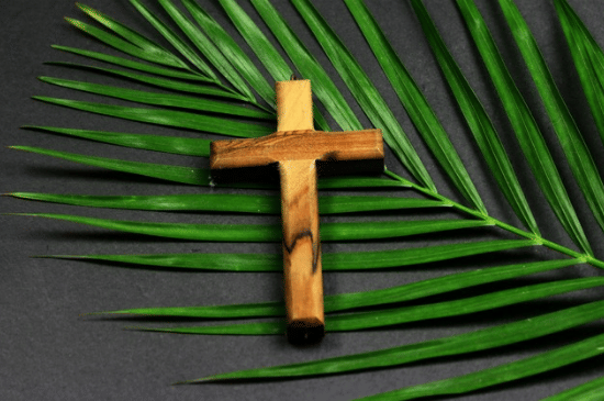 Makna dan Sejarah Minggu Palma Menjelang Paskah 