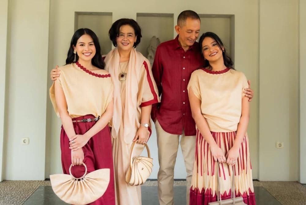 7 Fakta Keluarga Maudy Ayunda, Kunci Sukses dari Orang Tua!