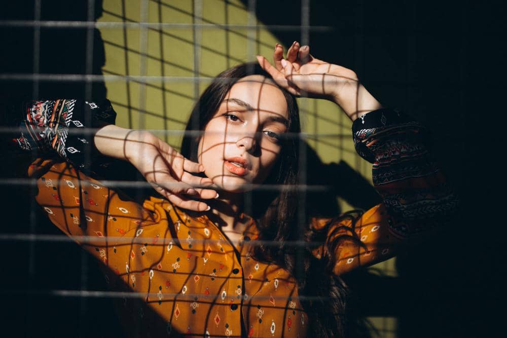 5 Shio yang Aura Misteriusnya Bikin Penasaran, Kamu Termasuk?