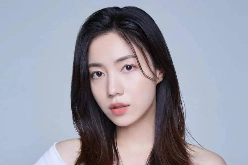 Ryu Hwayoung Umumkan Menikah September 2026, Calon Suaminya Pengusaha!