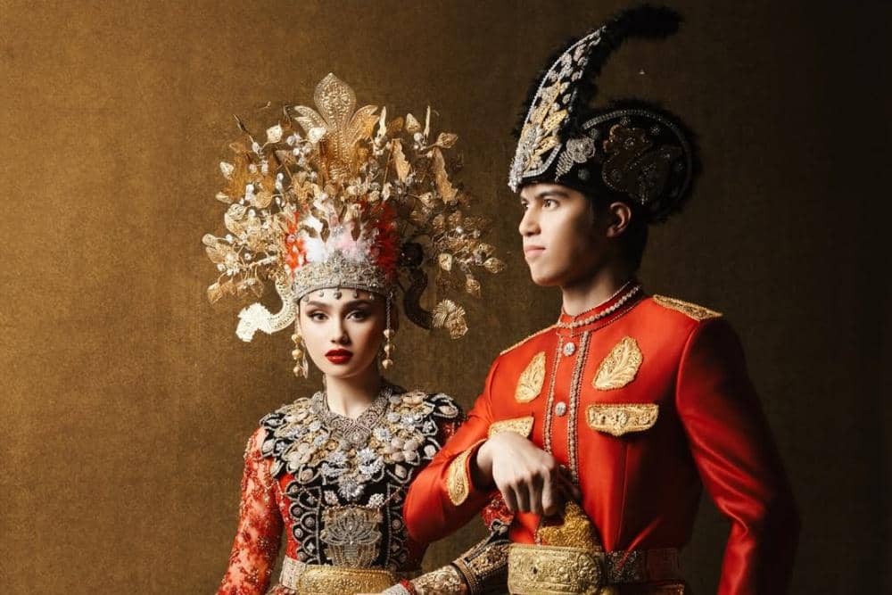 Kental Budaya, 9 Foto Pre-Wedding Syifa Hadju & El Rumi Adat Gorontalo