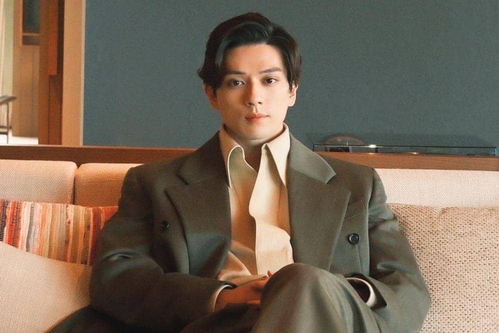 7 Fakta Keluarga Mackenyu, Pemeran Zoro di Live-Action One Piece