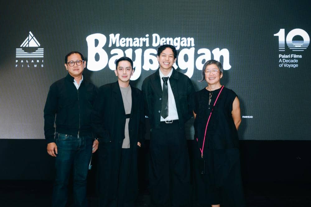 Menari dengan Bayangan.jpeg