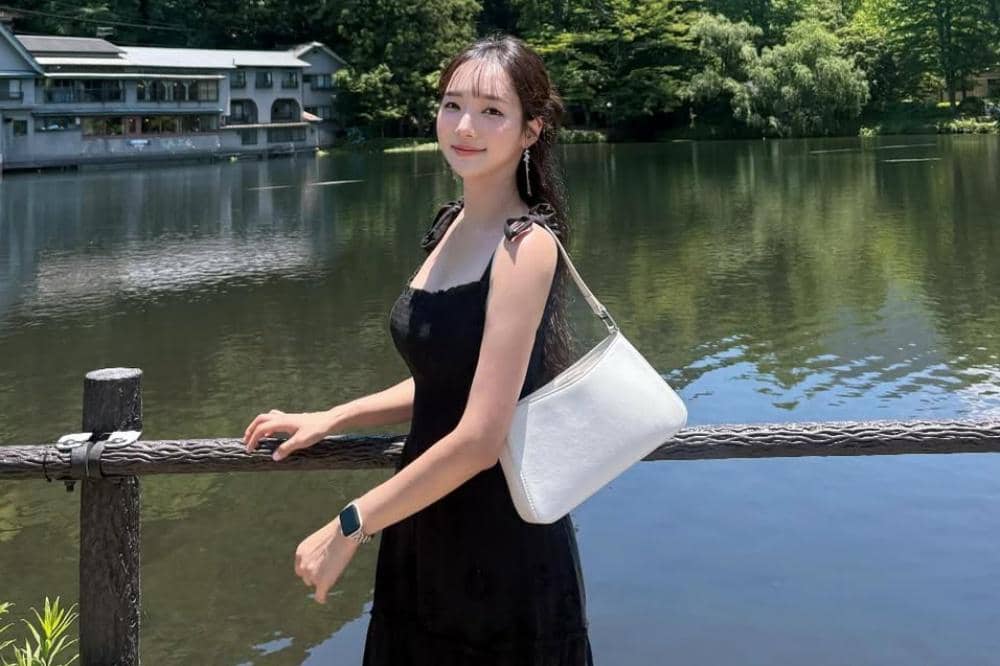 Bagikan Foto Pre-Wedding, Minhee Eks 'STELLAR' Umumkan akan Menikah!