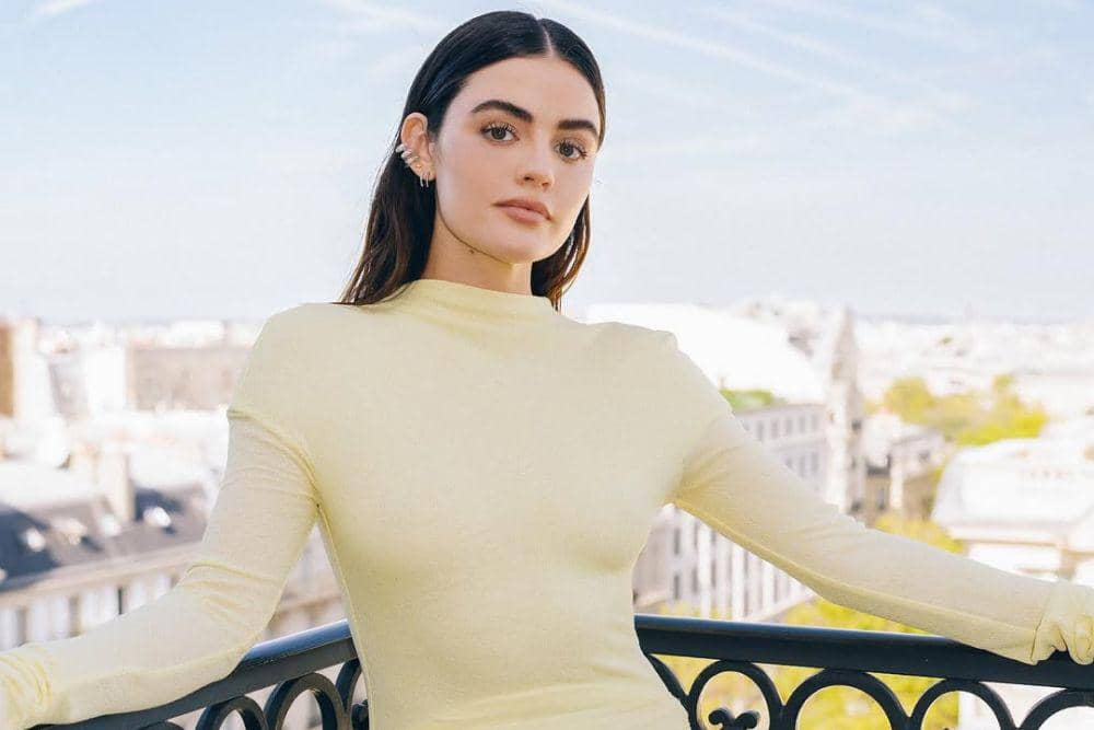 Intip Gaya Rambut Lucy Hale yang Simpel tapi Stunning