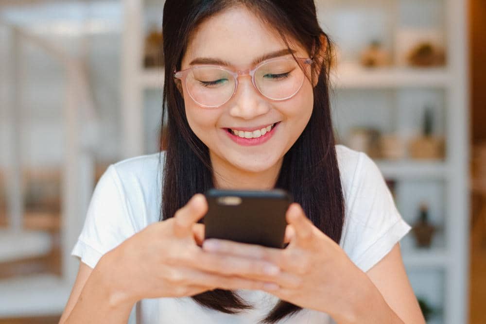 Cara Memulai Percakapan di Aplikasi Kencan