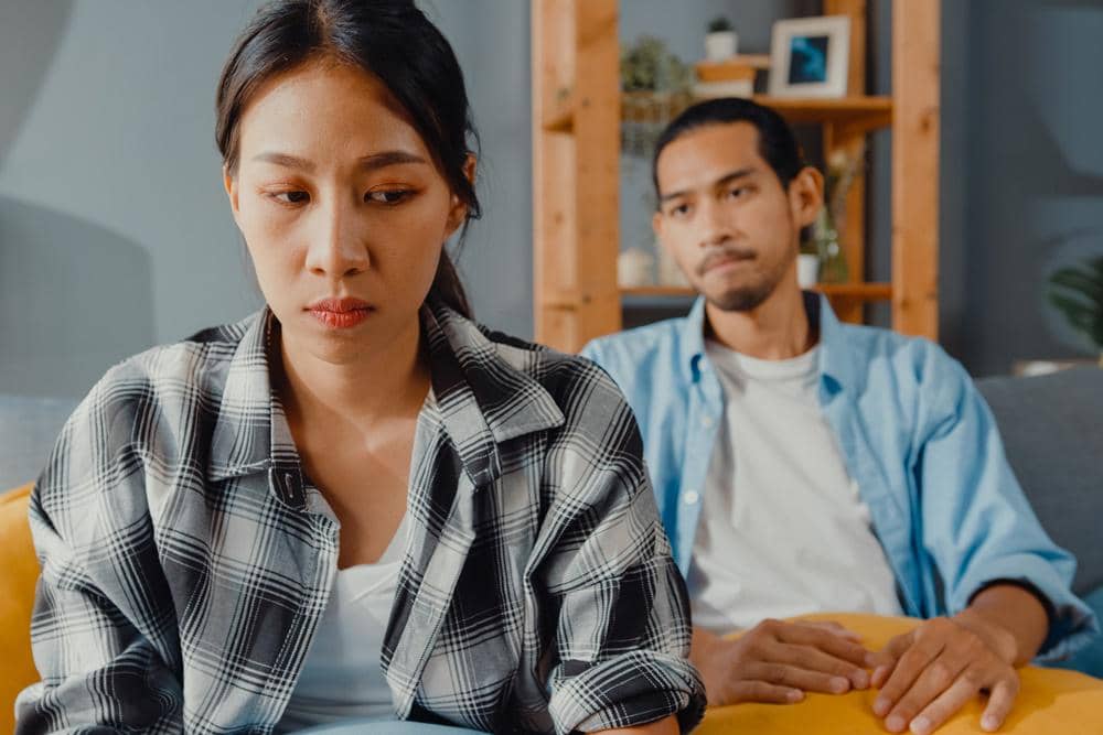 ilustrasi pasangan yang nggak menghargai batasan (freepik.com/tirachardz)