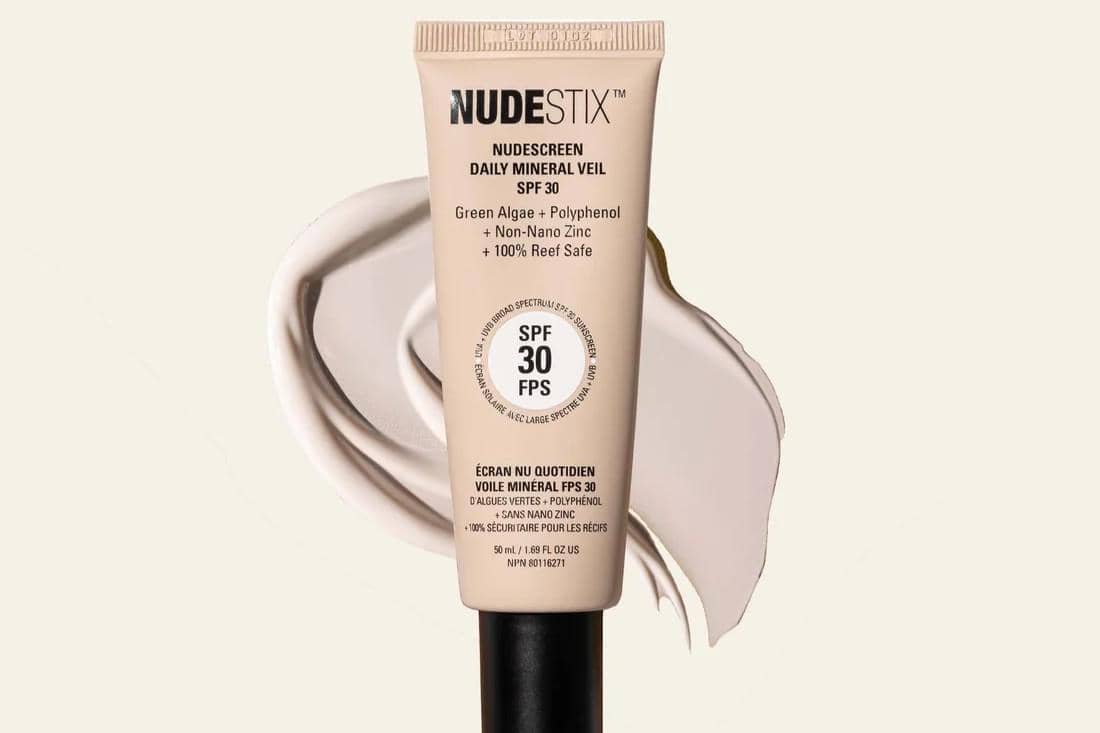 5 Produk Makeup Hybrid Skincare Terbaik, Wajib Coba!