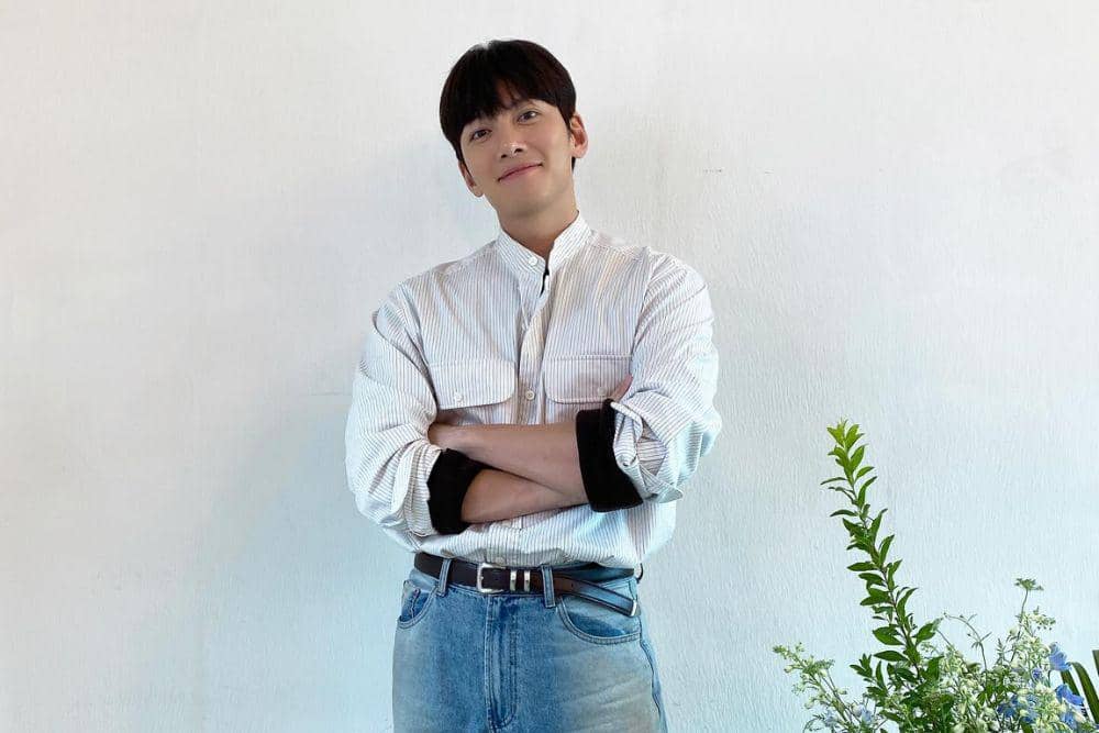 Intip Momen Seru Ji Chang Wook di Jakarta, dari Main Padel hingga Kunjungi Salah Satu SMA!