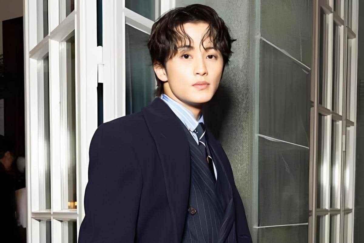 Fakta Asmara Mark Lee 