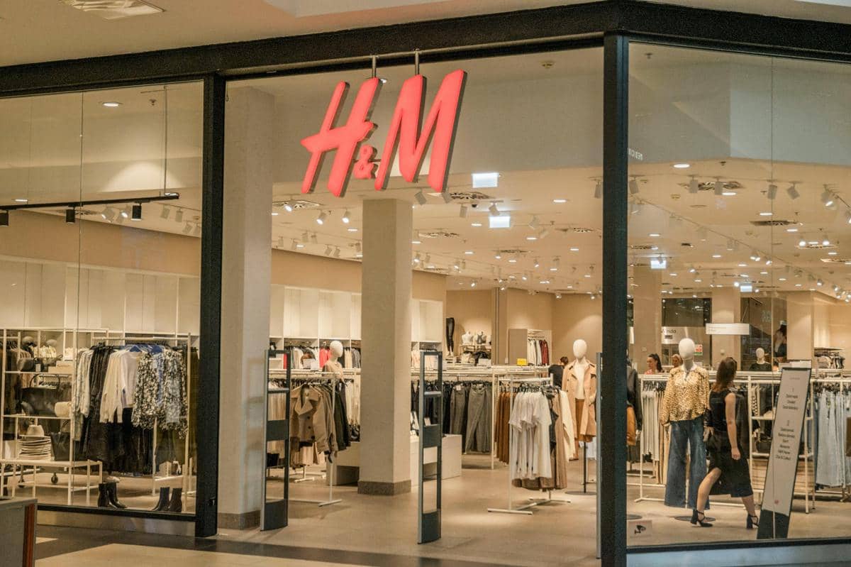 H&M Bakal Tutup 160 Gerai pada 2026, Fokus E-Commerce?
