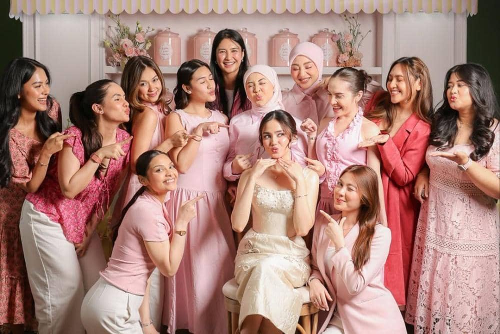 8 Momen Bridal Luncheon Syifa Hadju, Ajak 12 Sahabat Jadi Bridesmaid!
