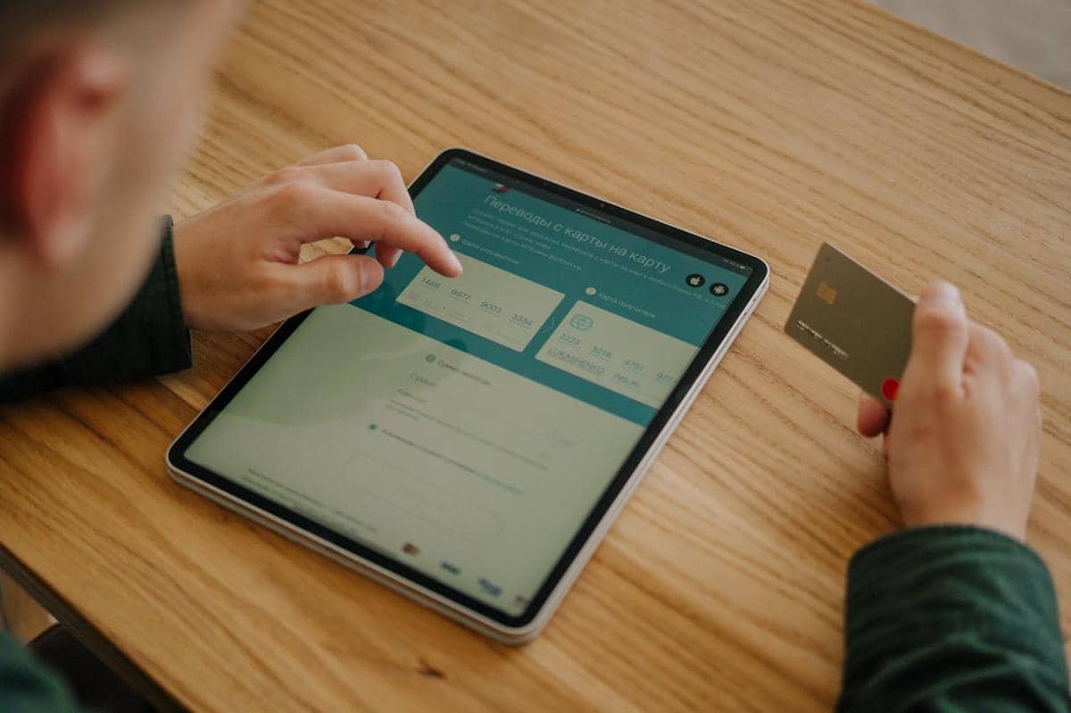 ilustrasi bank digital