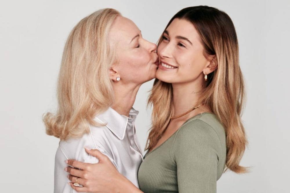 Hailey Baldwin dan Kennya Baldwin