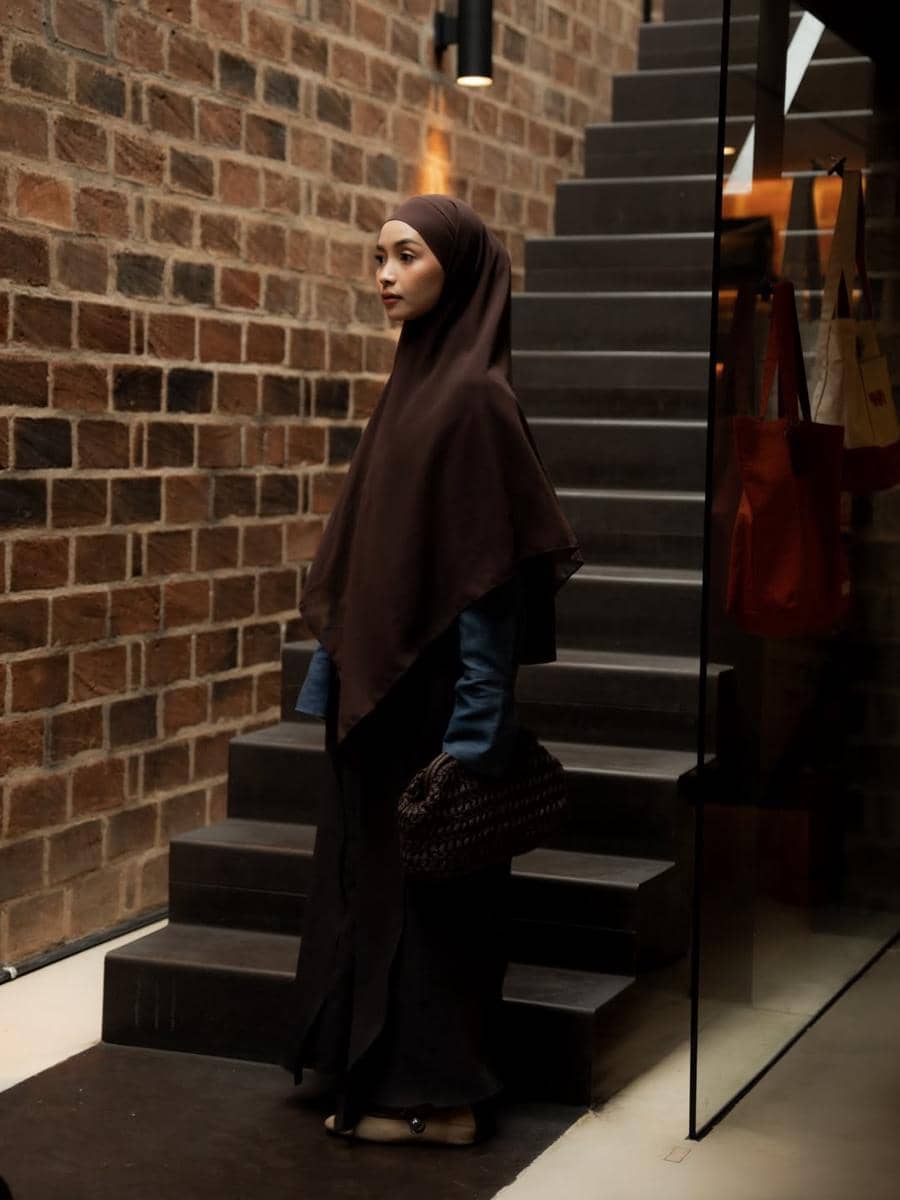 beda khiban dan French khimar