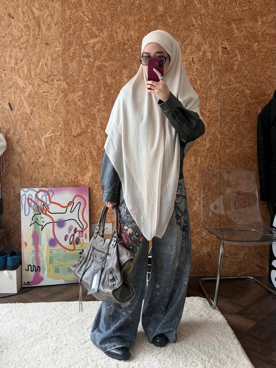 beda khiban dan French khimar