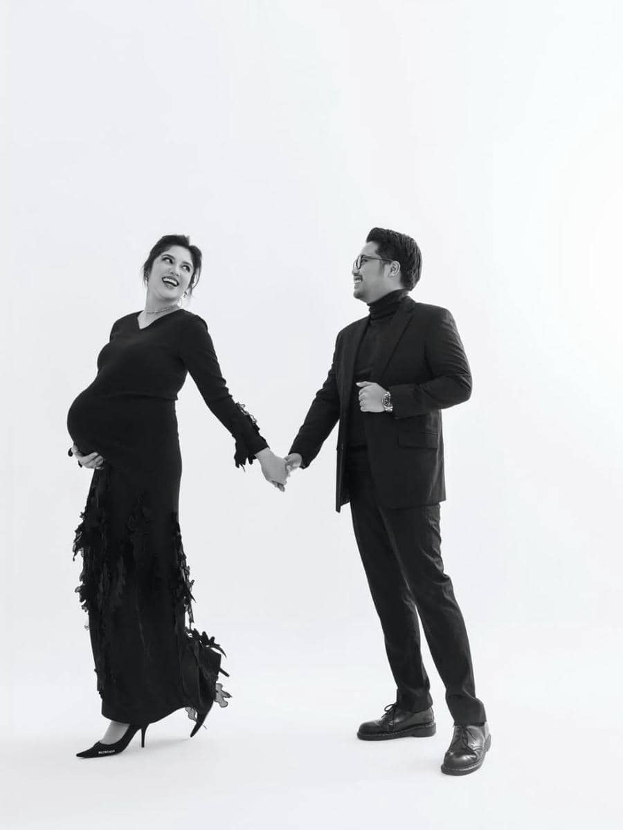 Ochi Rosdiana dan Luthfi Arif