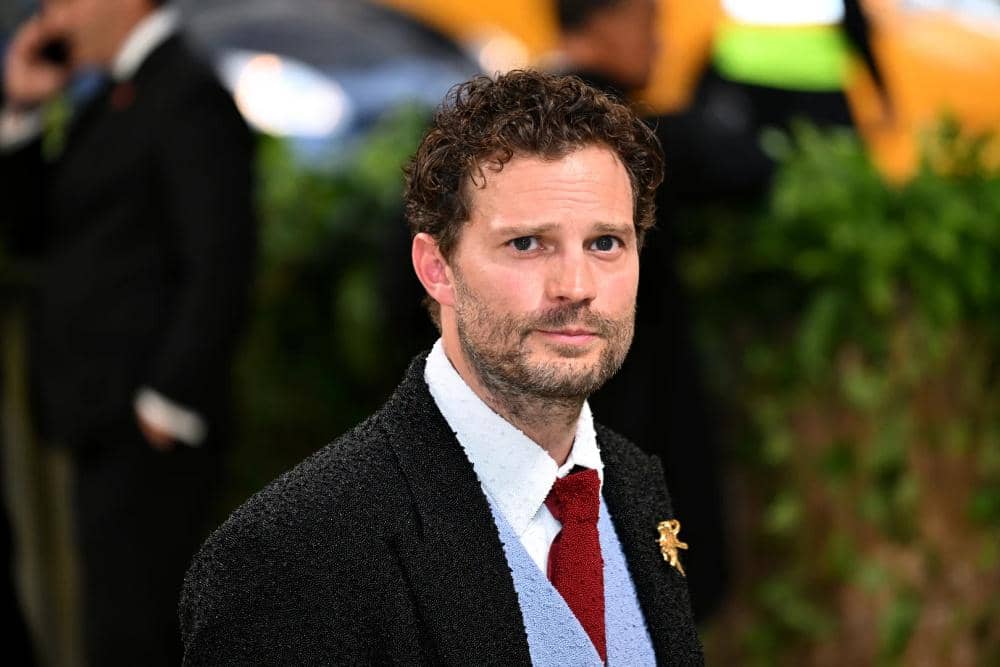 Perankan Aragorn Muda, Ini 10 Film Terbaik Jamie Dornan