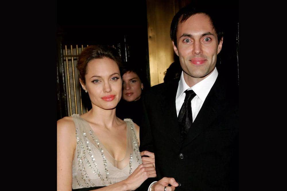 Angelina Jolie dan kakaknya