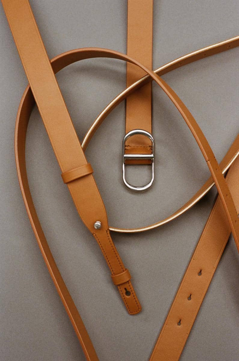 DIOR FALL 2026 COLLECTION_VISUELS_SAVOIR FAIRE_ARCHIE BAG BY PAUL LEHR  (15).jpg