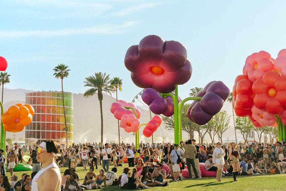 Intip 7 Instalasi Keren di Coachella 2026 yang Bikin Festival Makin Artsy!