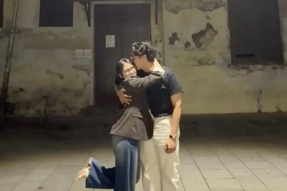 kejelasan hubungan davina karamoy dan ardhito pramono