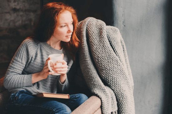 7 Tips Hidup Minimalis untuk Perempuan Modern, Lebih Tenang dan Bermakna 
