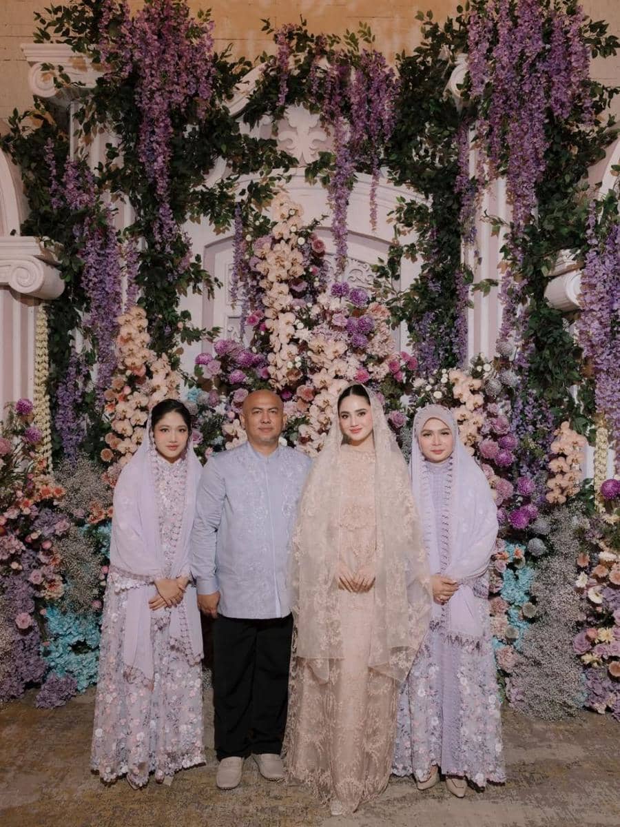 Pengajian El Rumi dan Syifa Hadju