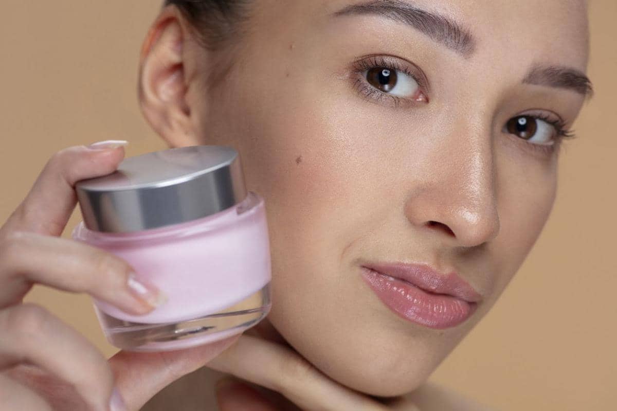 7 Tips Memilih Skincare Anti Aging yang Tepat untuk Kulitmu