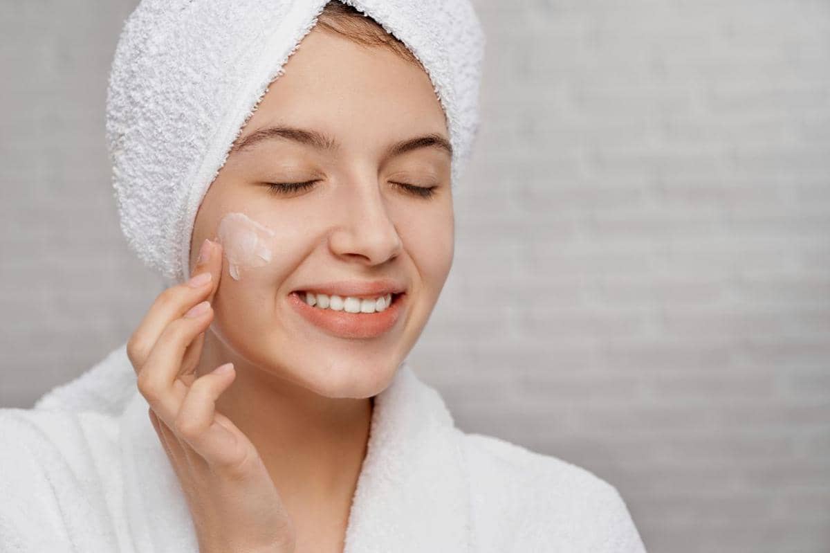 tips memilih skincare anti aging 