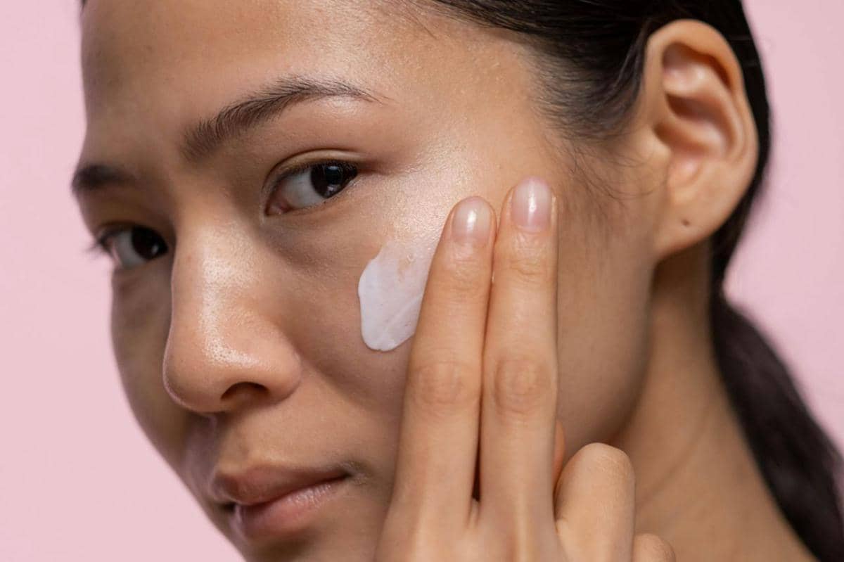 urutan pakai sunscreen SPF 50