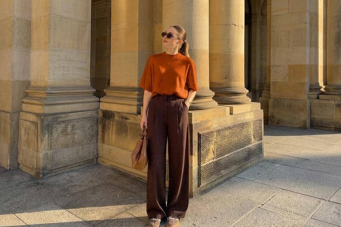 Atasan Warna Burnt Orange Cocok dengan Bawahan Warna Apa?
