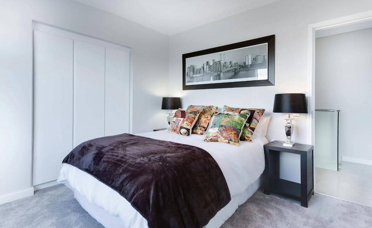 5 Tips Memilih Bedside Lamp yang Aesthetic seperti Hotel