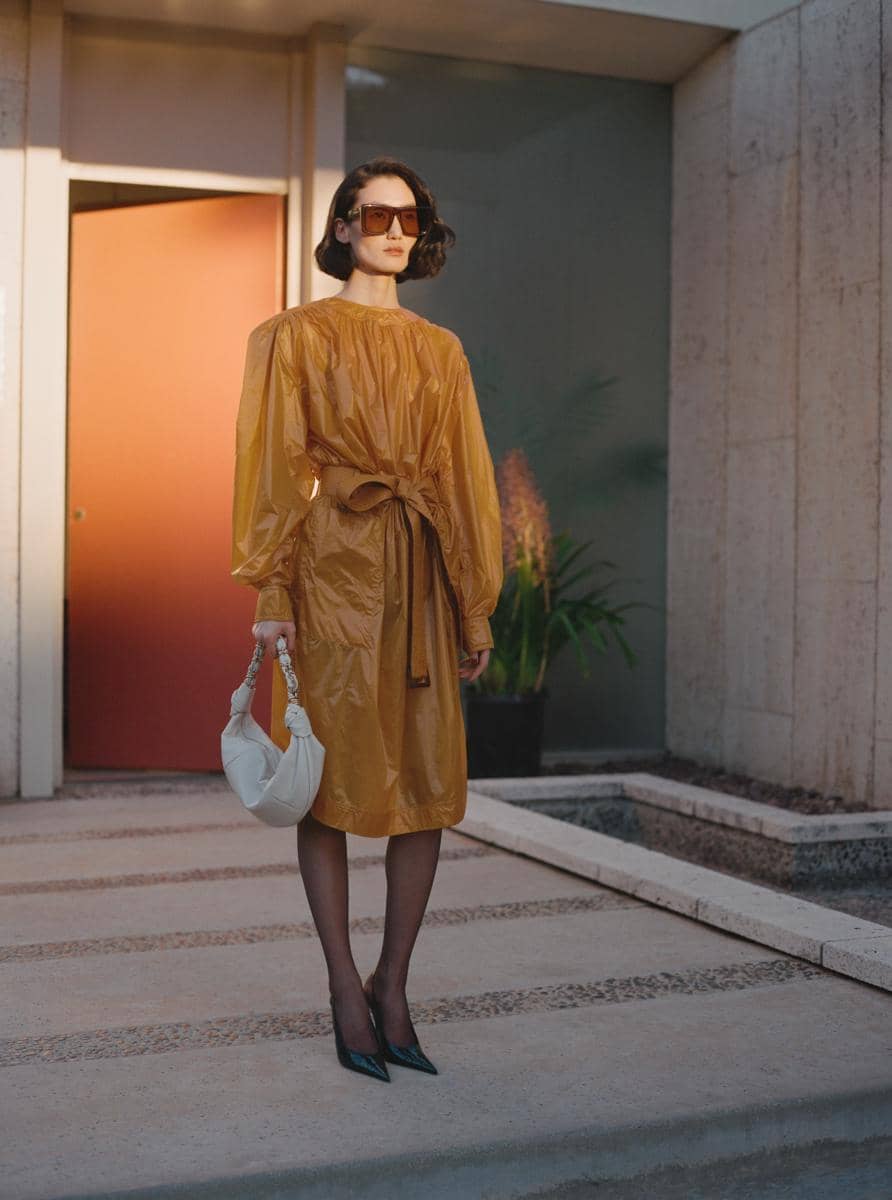 SAINT LAURENT_MAY_HIGHLIGHT_SUMMER26_03_HR.jpg