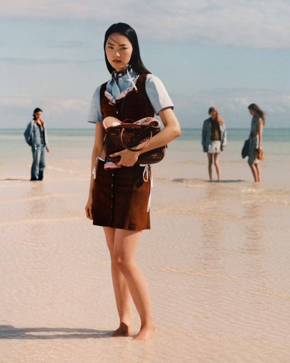 MM26_Campaign_Ete_Photo_Look_Derived_L24_NoLogo_4x5_150dpi.jpg