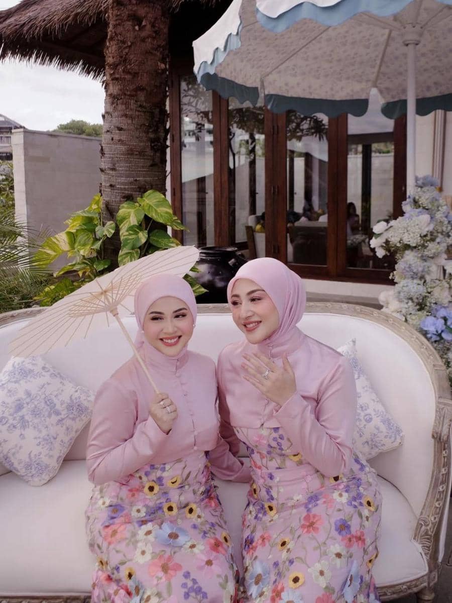 Artis di pernikahan Syifa Hadju dan El Rumi