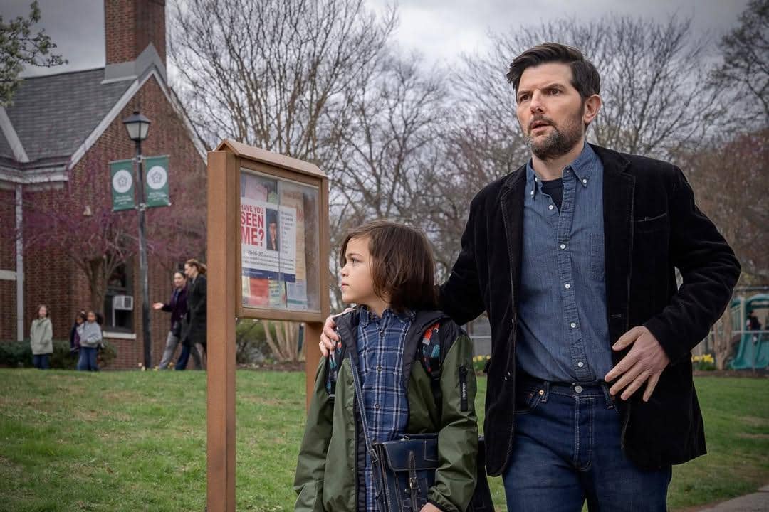 Penampakan pertama Adam Scott, Michelle Monaghan, & Robert De Niro di film The Whisper Man! Dian.jpg