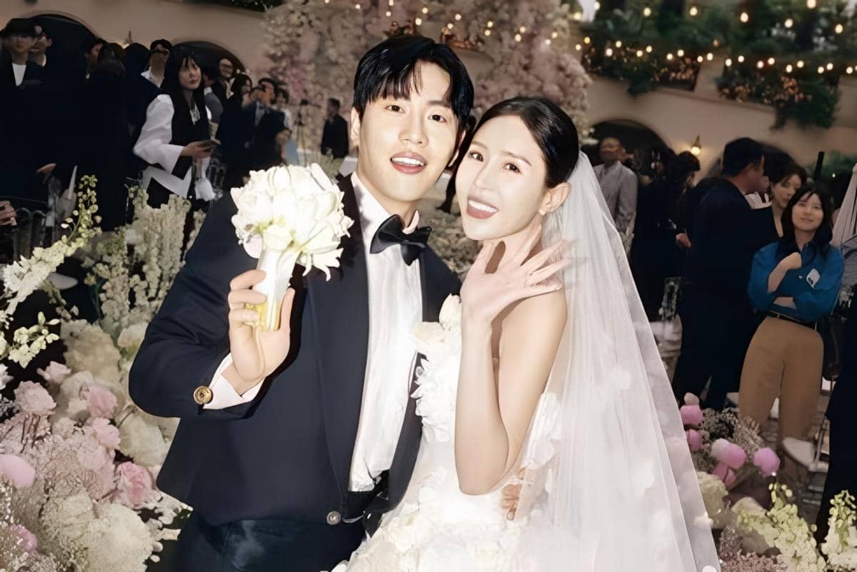 8 Momen Pernikahan Shinji 'Koyote' dan MoonOne, Intim di Seoul!